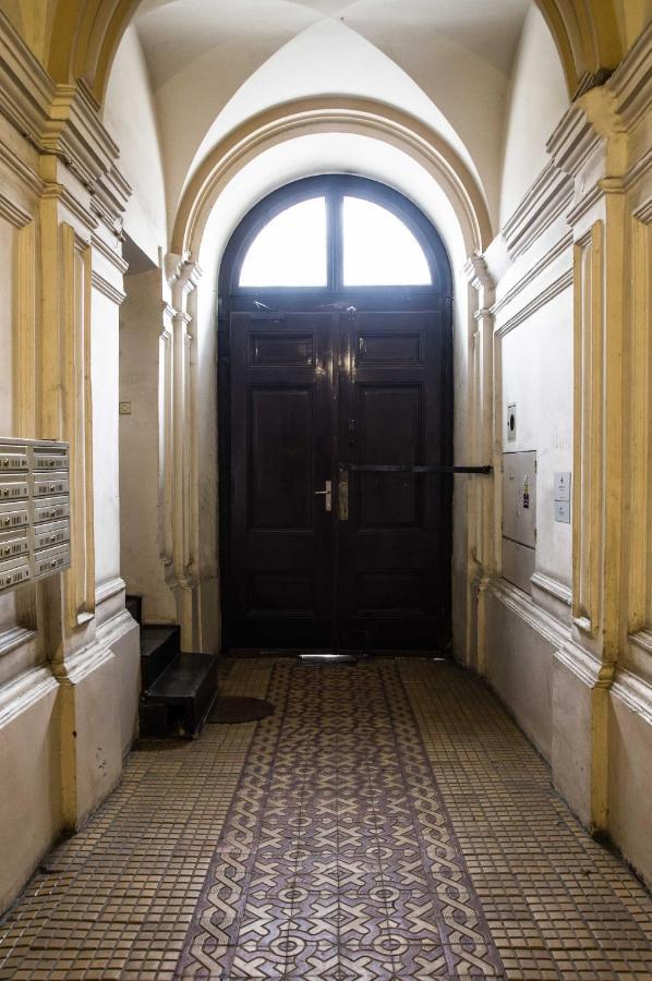 Cracow Old Town Apartments By Homeclick Cracóvia Exterior foto